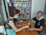 Познавательный час «Играем в шахматы в библиотеке»